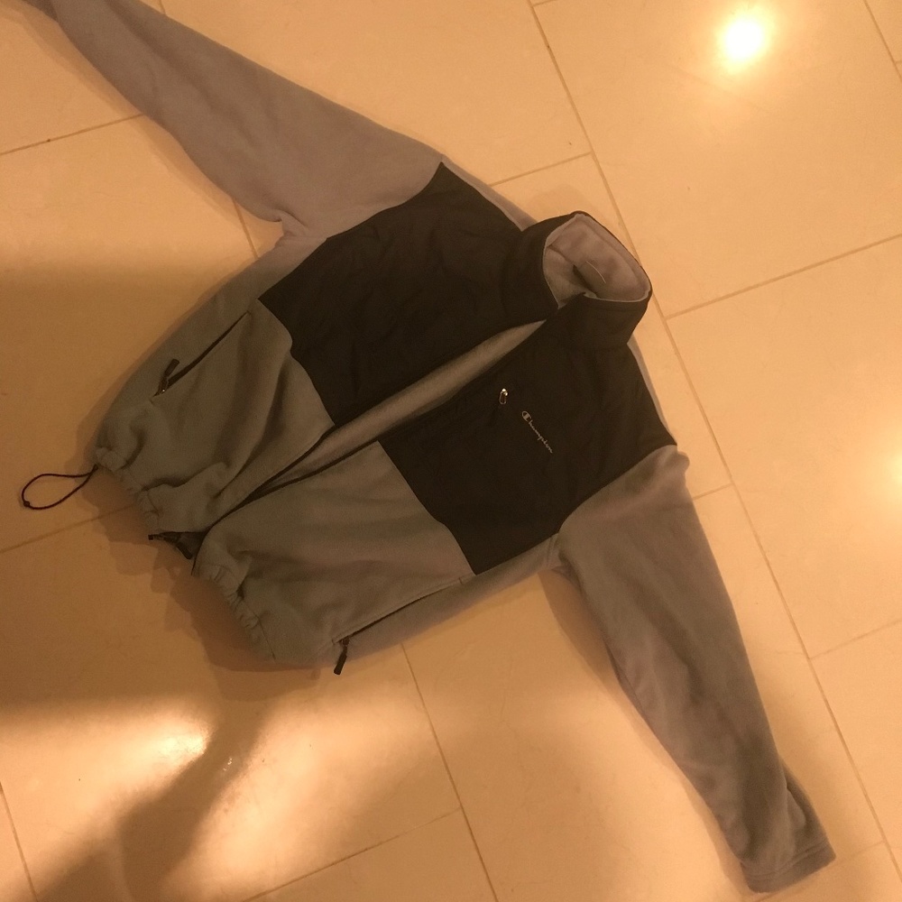 Men Champion large sweater